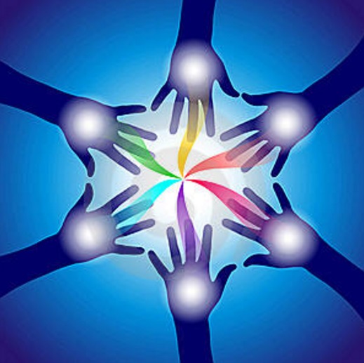 luz-azul-branca-correnta humana, mãos