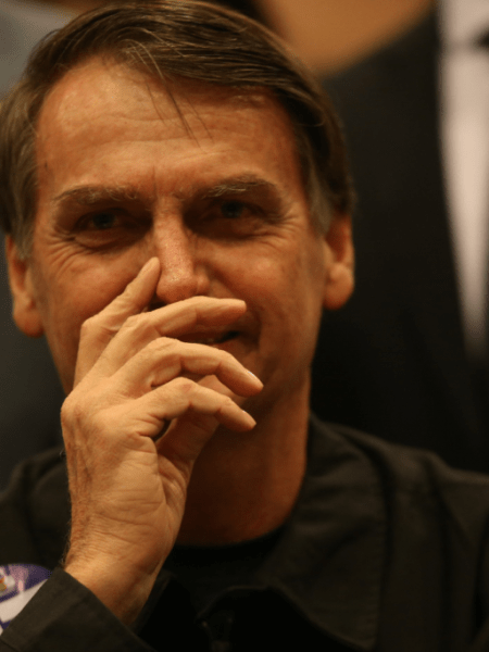 “Hitler” Bolsonoro apoia Fuzilamento de&nbsp;Brasileiro